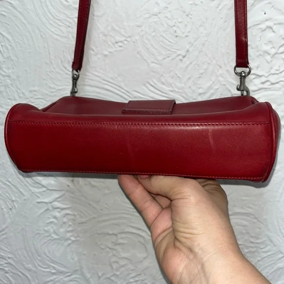 Vintage Red Coach Turn Lock Made In Costa Rica with Strap 9154